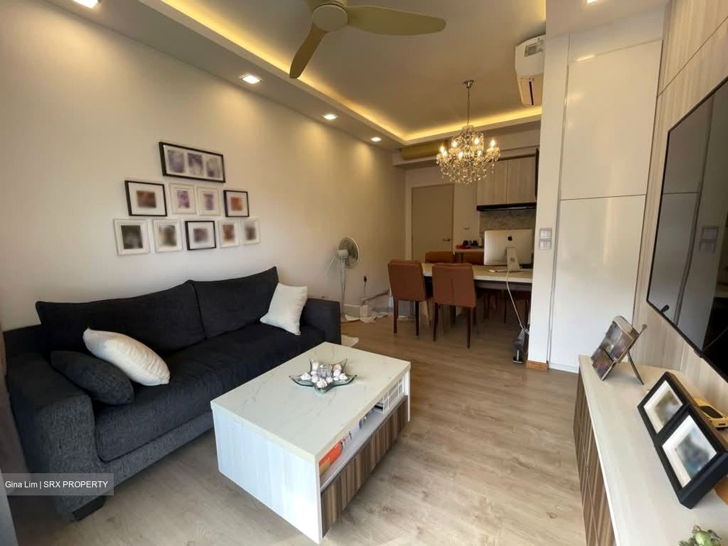 Residences Botanique (D19), Condominium #566573101